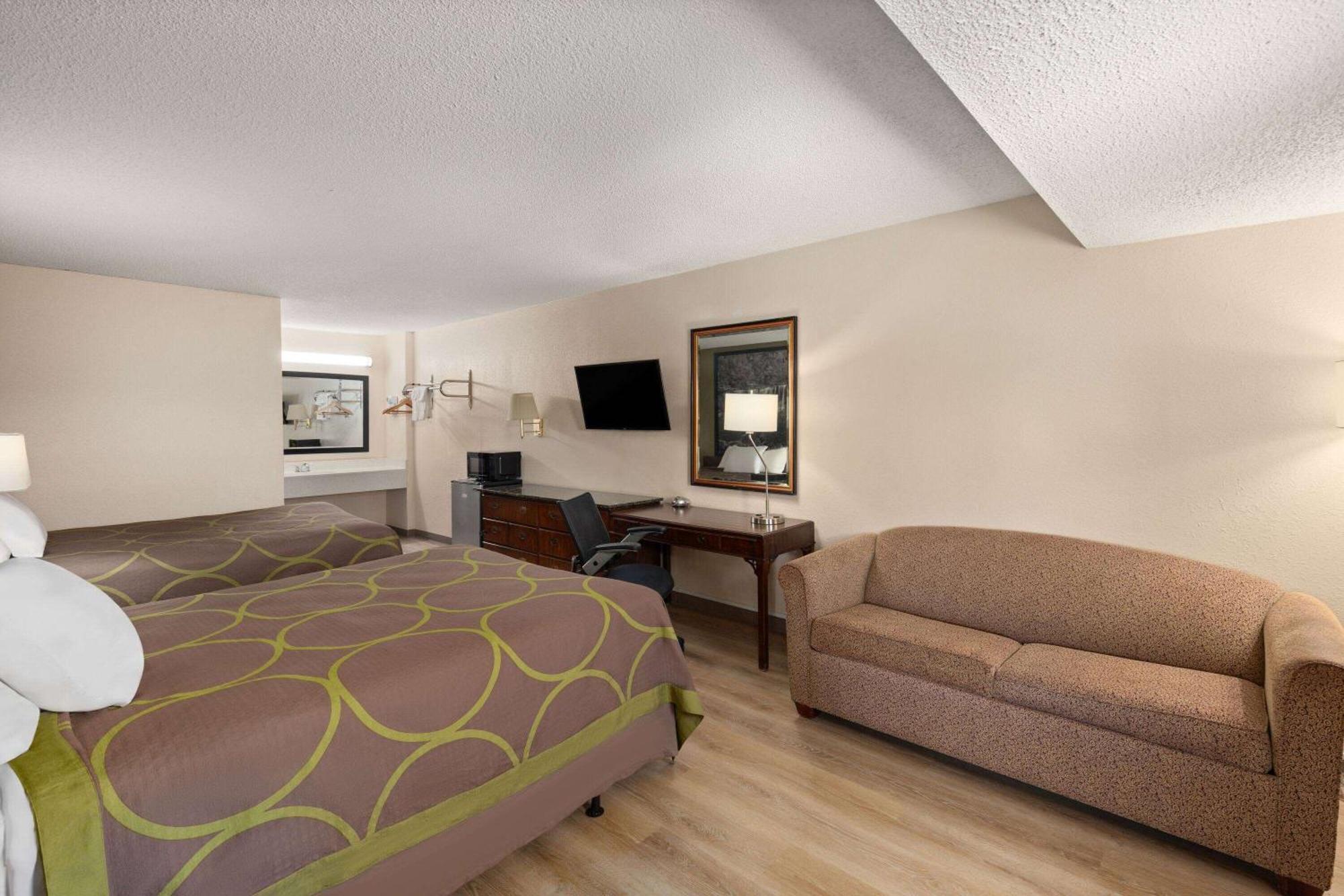 Super 8 By Wyndham Fort Mitchell Cincinnati Area Екстер'єр фото