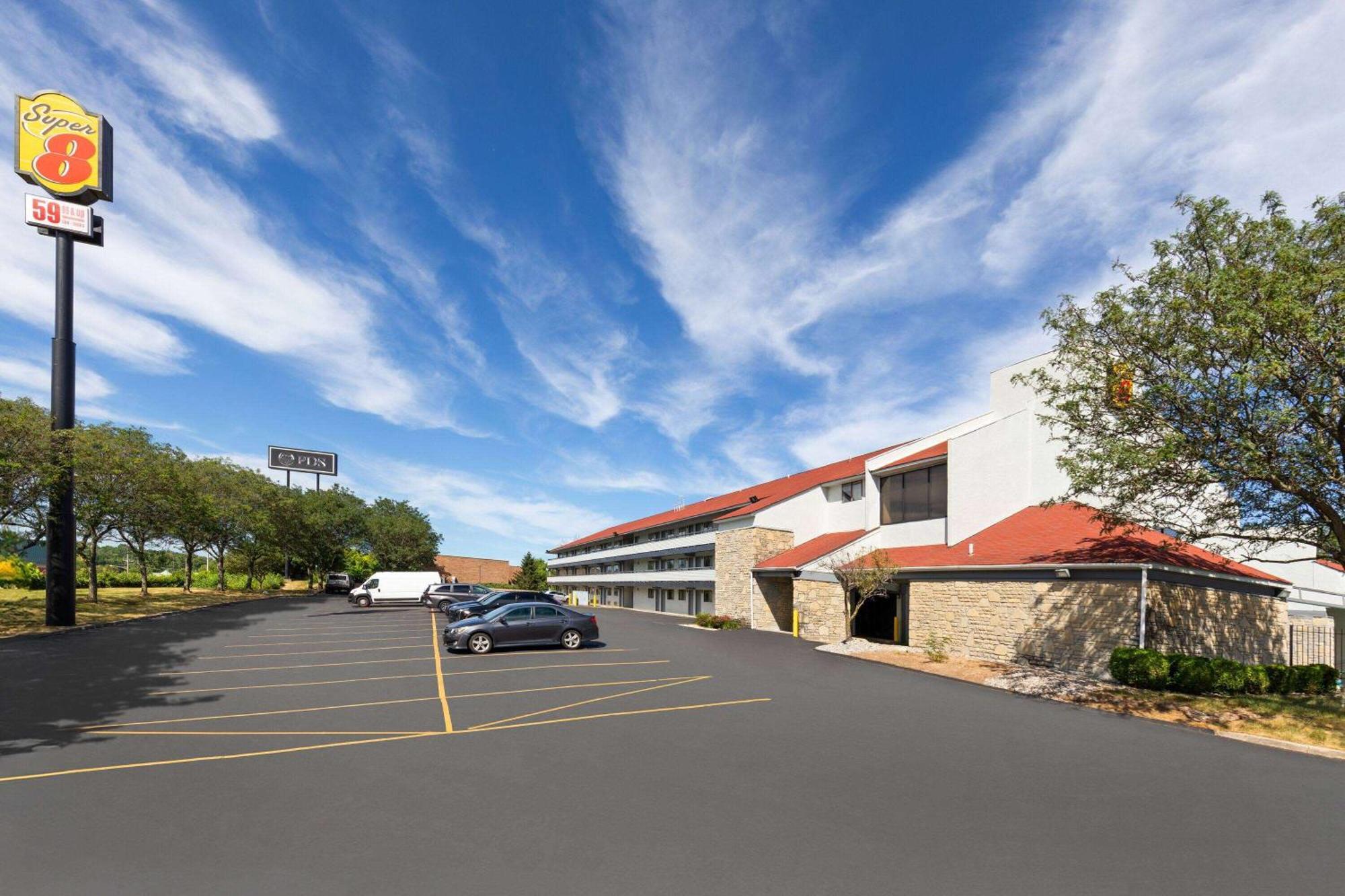 Super 8 By Wyndham Fort Mitchell Cincinnati Area Екстер'єр фото
